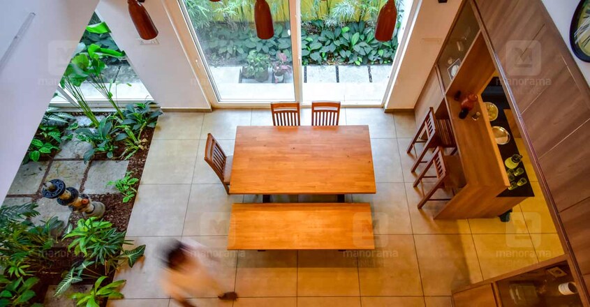 traditional-green-home-trissur-dine traditional-green-home-trissur-dine
