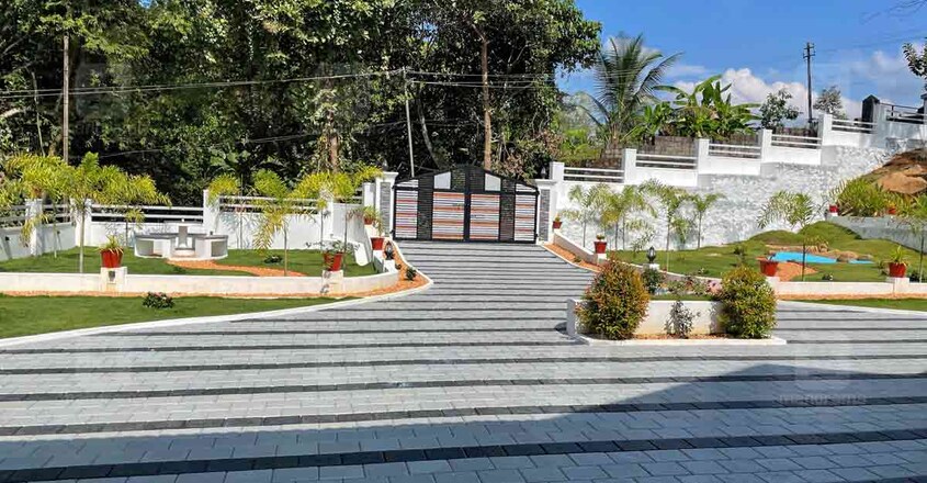 best-kerala-home-mannanam-yard best-kerala-home-mannanam-yard