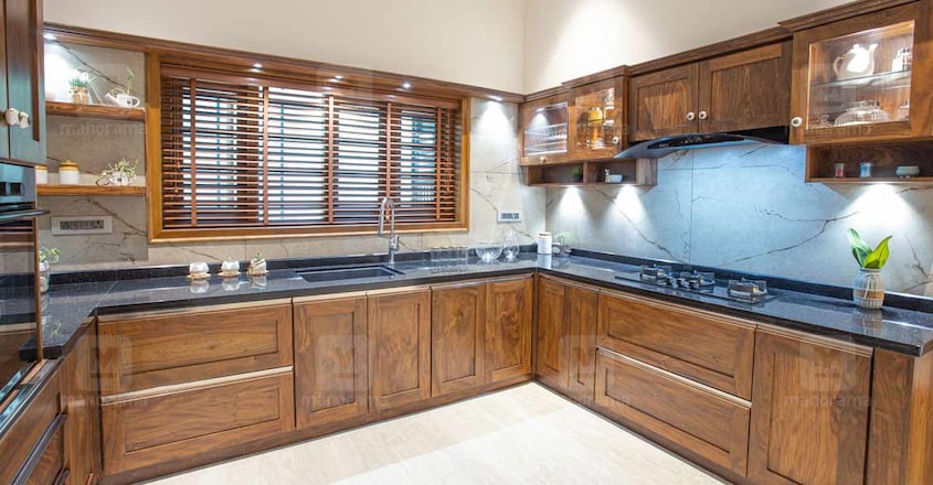 modern-home-manjapra-kitchen modern-home-manjapra-kitchen