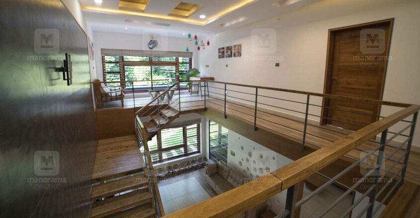 aluva-house-balcony aluva-house-balcony