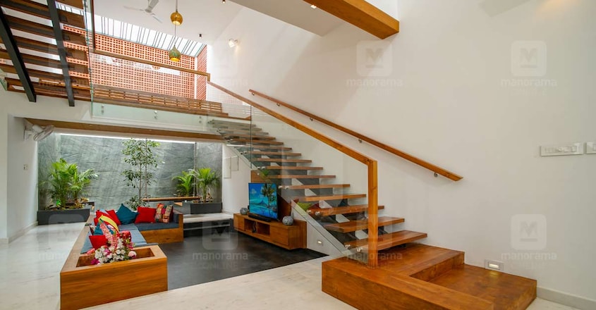 green-home-stair green-home-stair