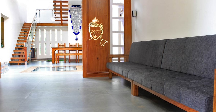 traditional-home-inside traditional-home-inside