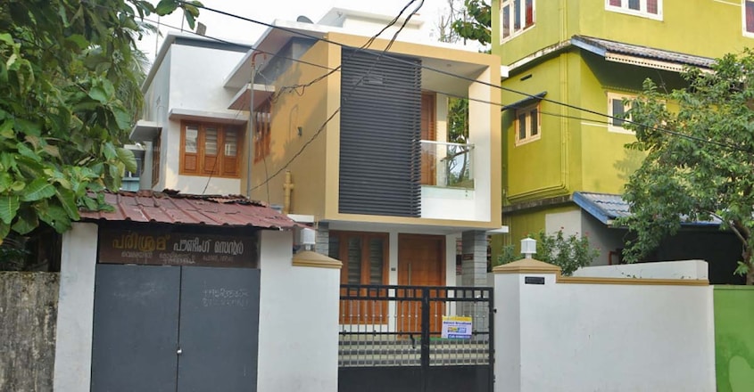 narrow-plot-house-calicut narrow-plot-house-calicut