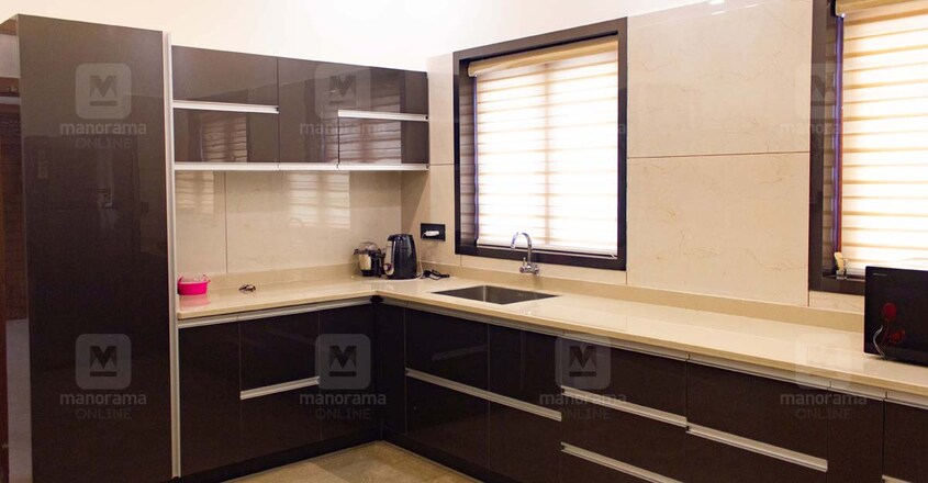 payyanur-house-kitchen payyanur-house-kitchen