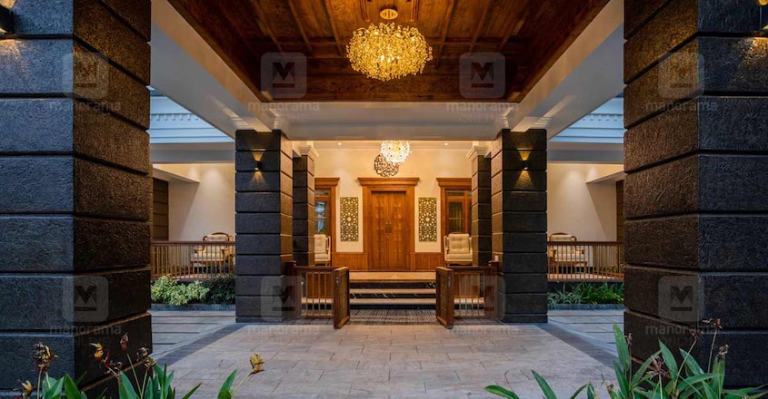 naripatta-colonial-home-porch naripatta-colonial-home-porch