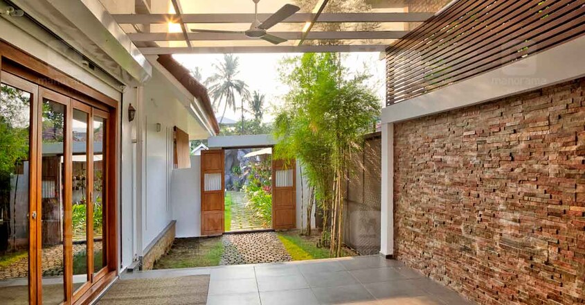 alappuzha-house-patio alappuzha-house-patio