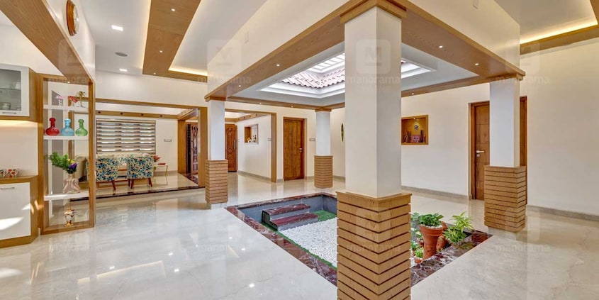 traditional-home-thrissur-courtyard traditional-home-thrissur-courtyard