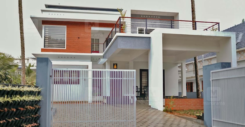 karungappalli-house-exterior karungappalli-house-exterior
