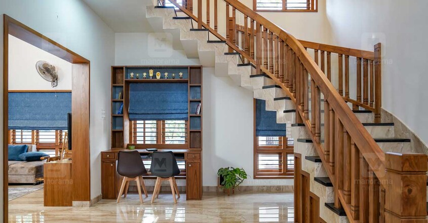 mahe-home-stair mahe-home-stair