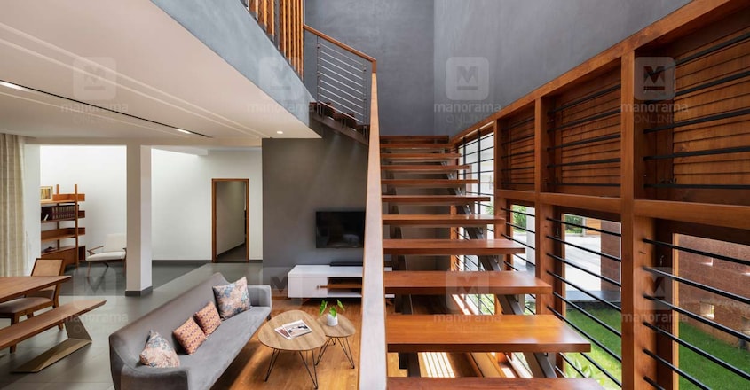 simple-home-kodungallur-stair simple-home-kodungallur-stair