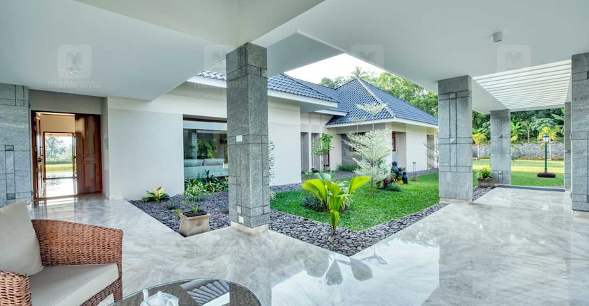 most-cute-house-kerala-court most-cute-house-kerala-court