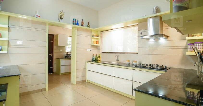 simple-house-perambra-kitchen
