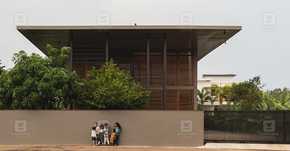 taliparamba-home-exterior