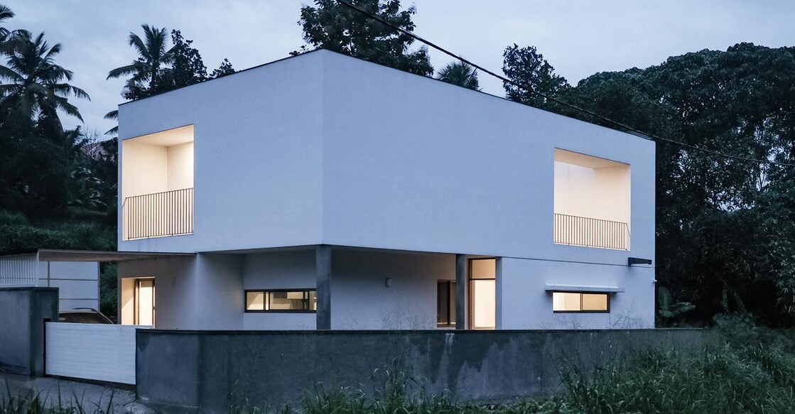 kochi-house-night