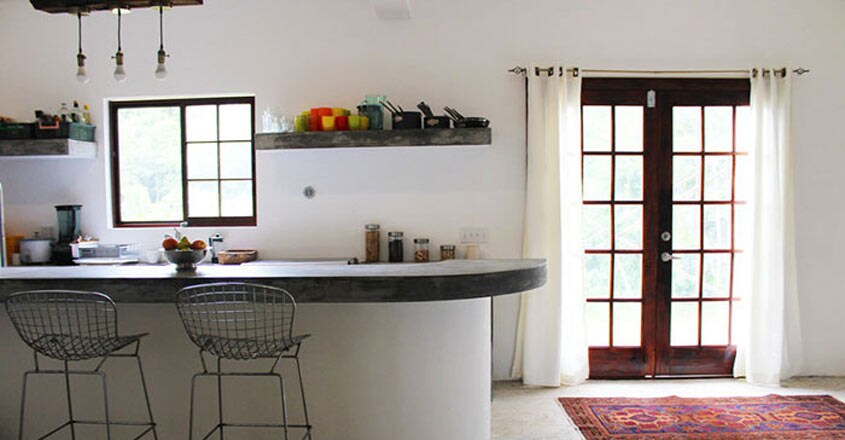 plastic-bottle-house plastic-bottle-house
