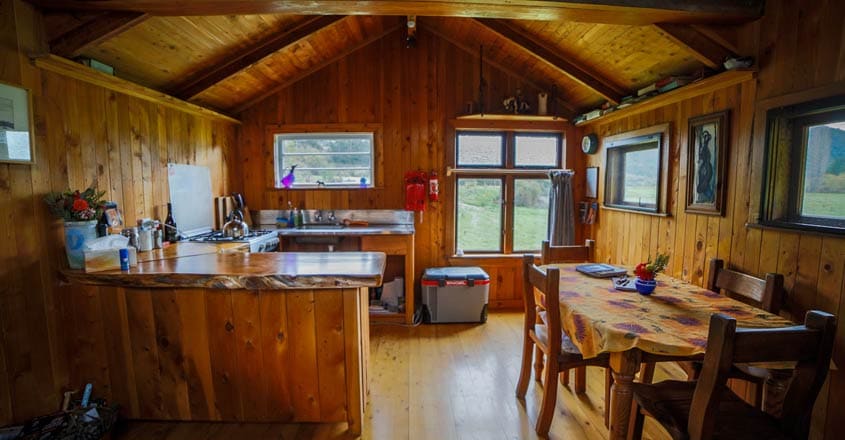 tiny-cabin-house-inside tiny-cabin-house-inside