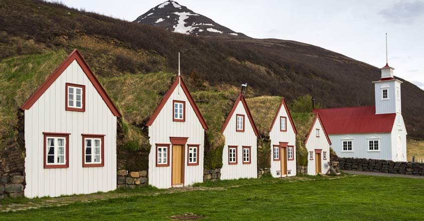 turf-house-iceland-exterior turf-house-iceland-exterior