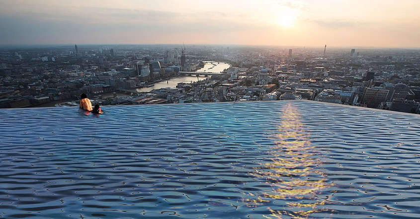 360-degree-infinity-pool-sideview 360-degree-infinity-pool-sideview
