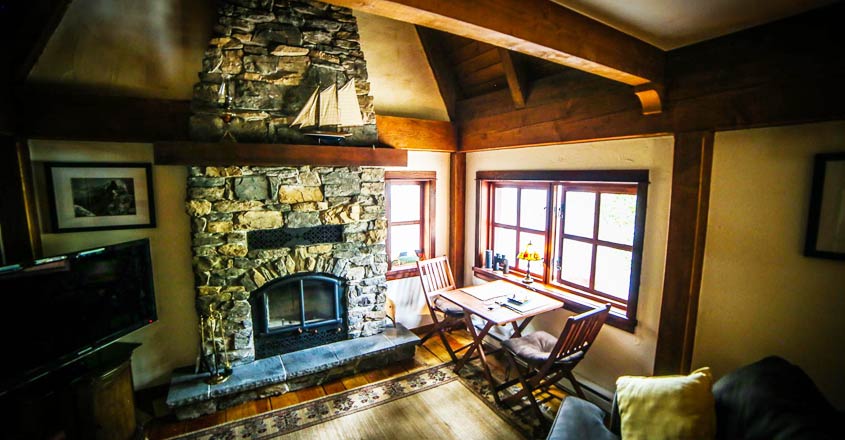 STORYBOOK-COTTAGE-LIVING-ROOM STORYBOOK-COTTAGE-LIVING-ROOM