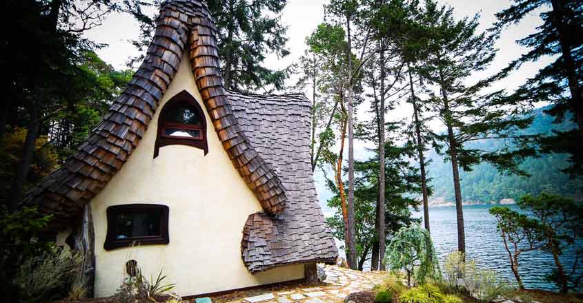 STORYBOOK-COTTAGE-OCEAN-VIEW STORYBOOK-COTTAGE-OCEAN-VIEW