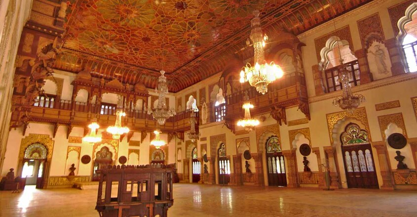 lekshmi-palace-insiide lekshmi-palace-insiide
