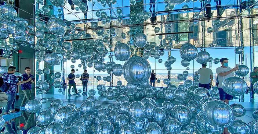 glass-lif-mirrort glass-lif-mirrort