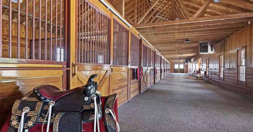 jefrey-epstein-ranch-stable jefrey-epstein-ranch-stable