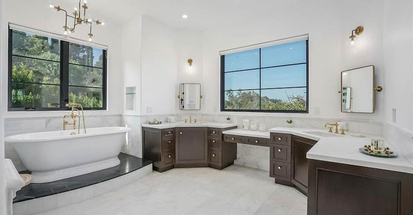 serena-williams-house-bath serena-williams-house-bath