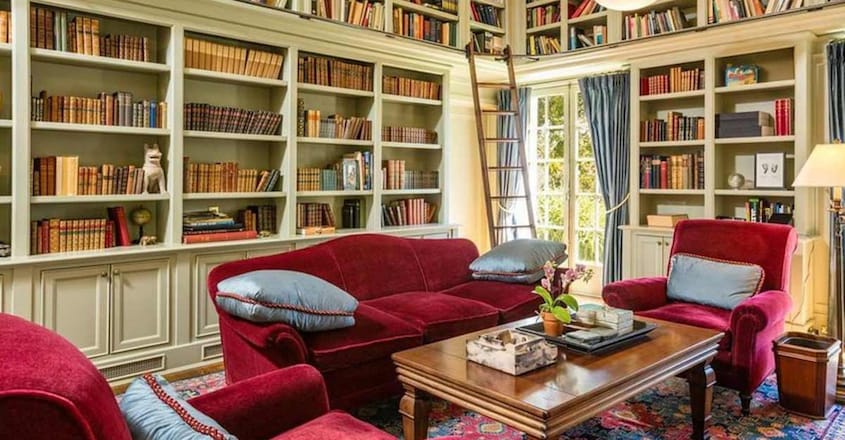 angelie-jolie-home-library angelie-jolie-home-library