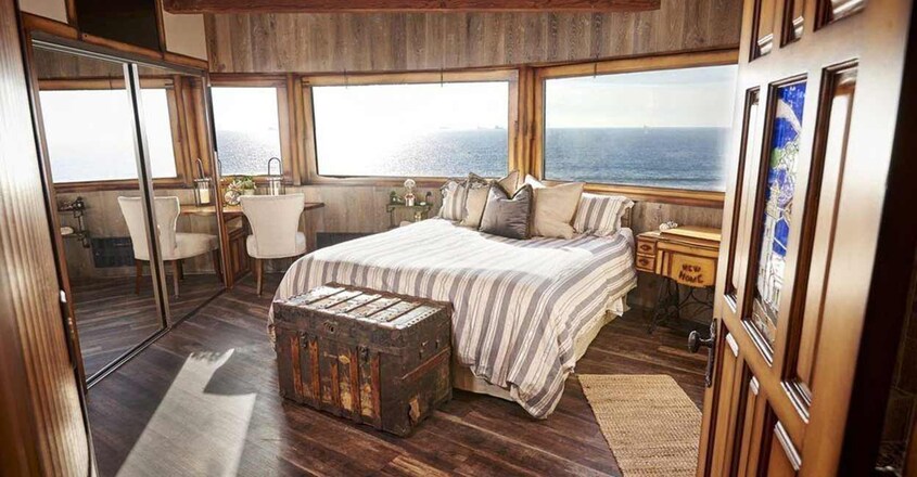 water-tower-bed water-tower-bed