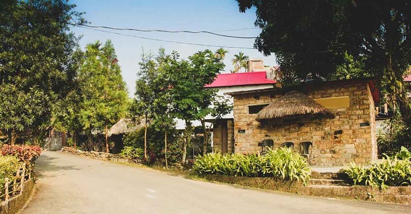 mawlynnong-village mawlynnong-village