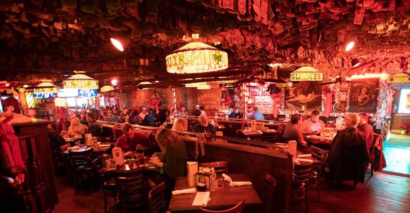 irish-pub-night irish-pub-night