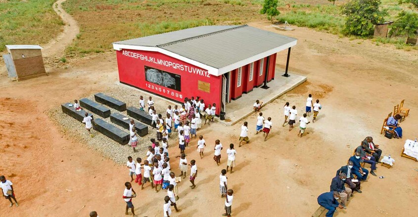 malawi-school-view malawi-school-view
