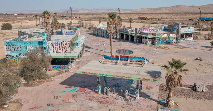 deserted-waterpark-america deserted-waterpark-america