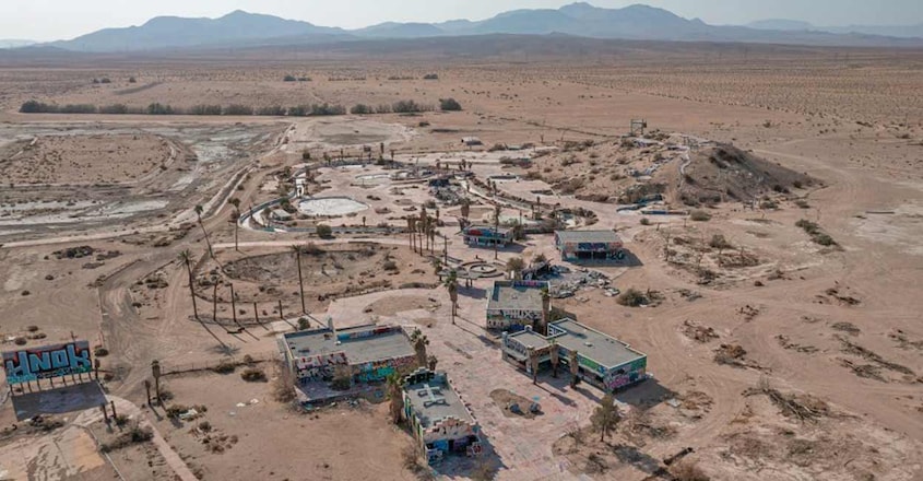 deserted-waterpark-top-view deserted-waterpark-top-view