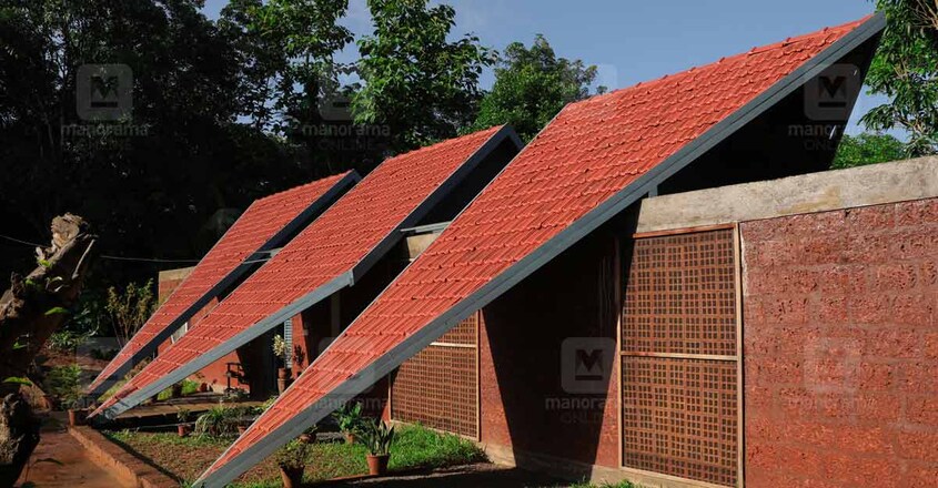 7-lakh-home-kasargod-roof 7-lakh-home-kasargod-roof