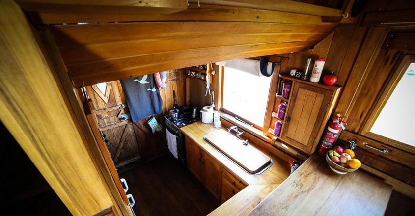 FAMILY-HOUSE-TRUCK-5-of-7 FAMILY-HOUSE-TRUCK-5-of-7