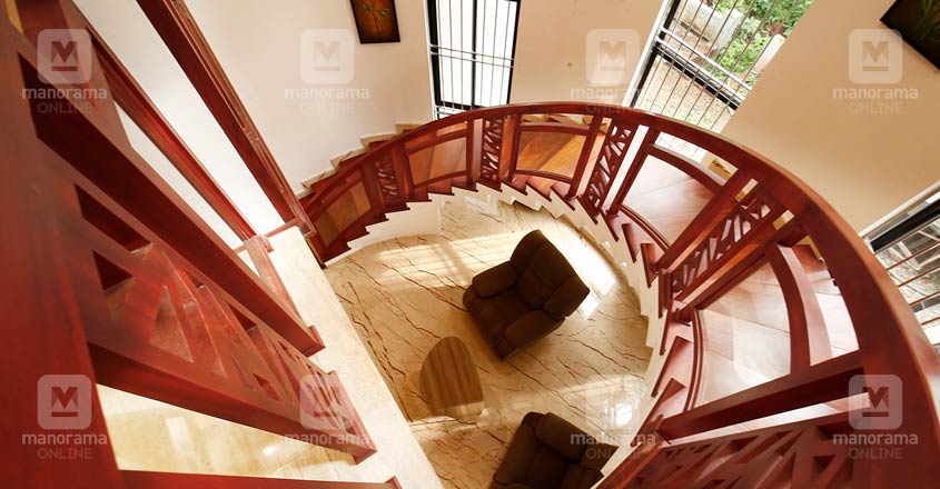 hridyam-tirur-stair hridyam-tirur-stair