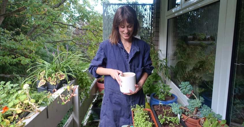 alice-vincent-in-garden alice-vincent-in-garden