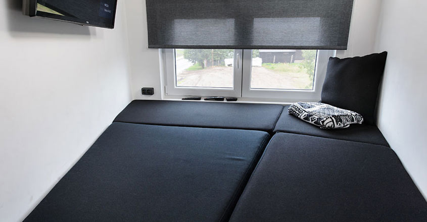 small-hotel-estonia-bed small-hotel-estonia-bed