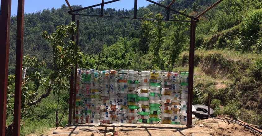 plastic-bottle-homestay-construction plastic-bottle-homestay-construction