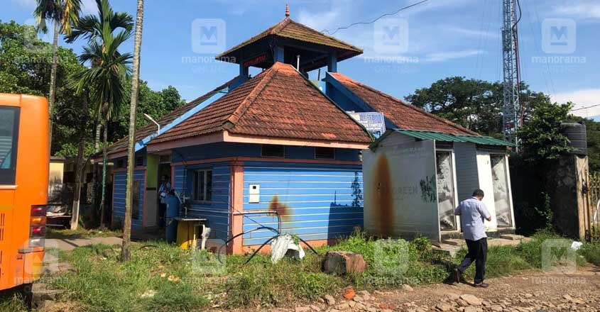 ksrtc-toilet-old ksrtc-toilet-old