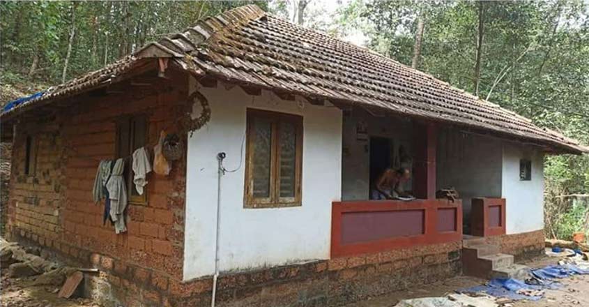 pravasi-home-before pravasi-home-before