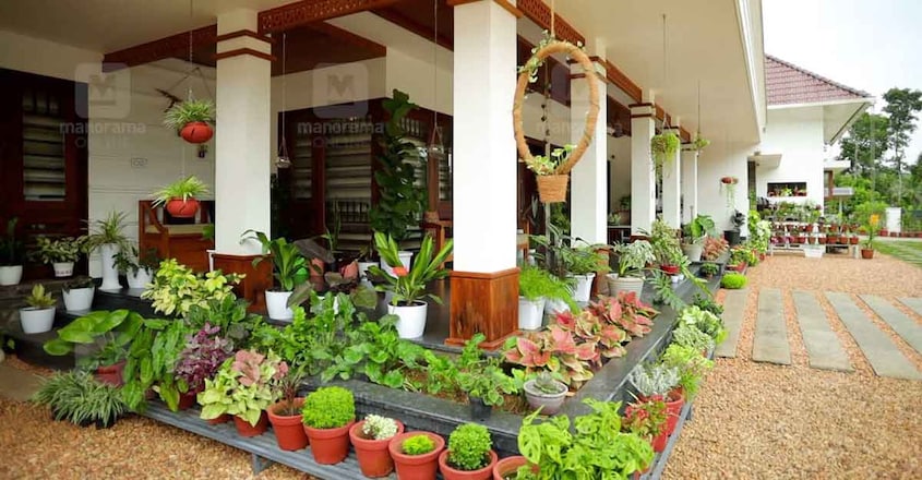 kerala-home-garden-sitout kerala-home-garden-sitout