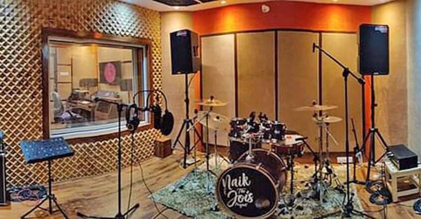 music-studio music-studio