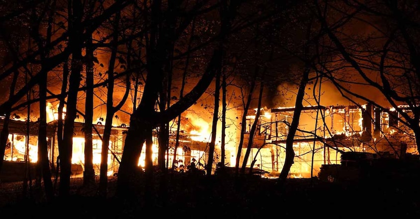 feros-anton-fire-night feros-anton-fire-night