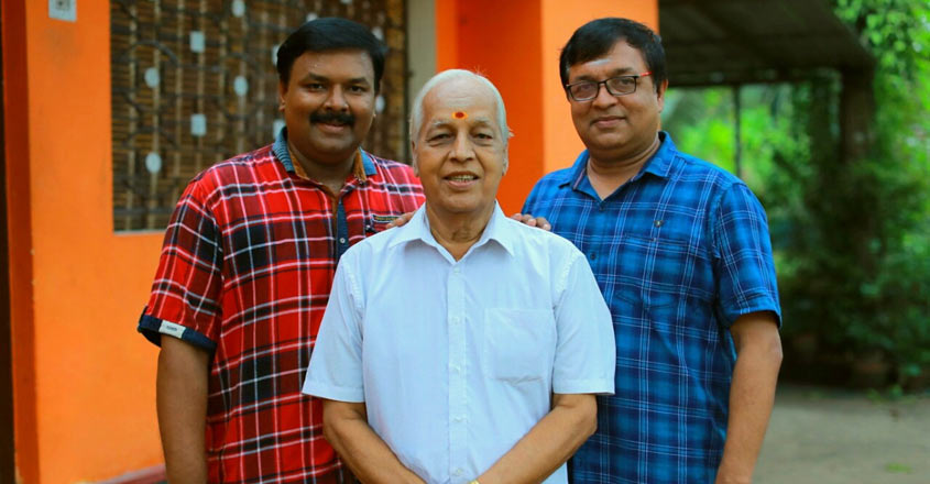 devanand-with-father devanand-with-father