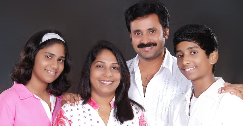 rajev-roshan-family rajev-roshan-family
