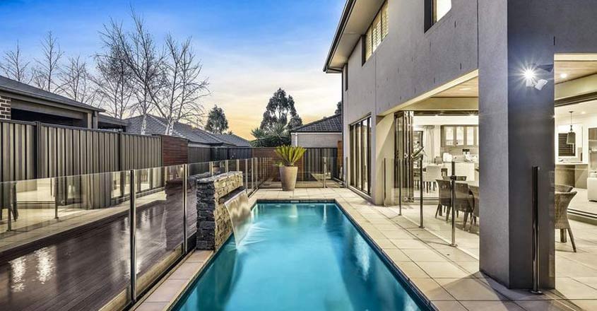 shikhar-dhawan-house-pool shikhar-dhawan-house-pool