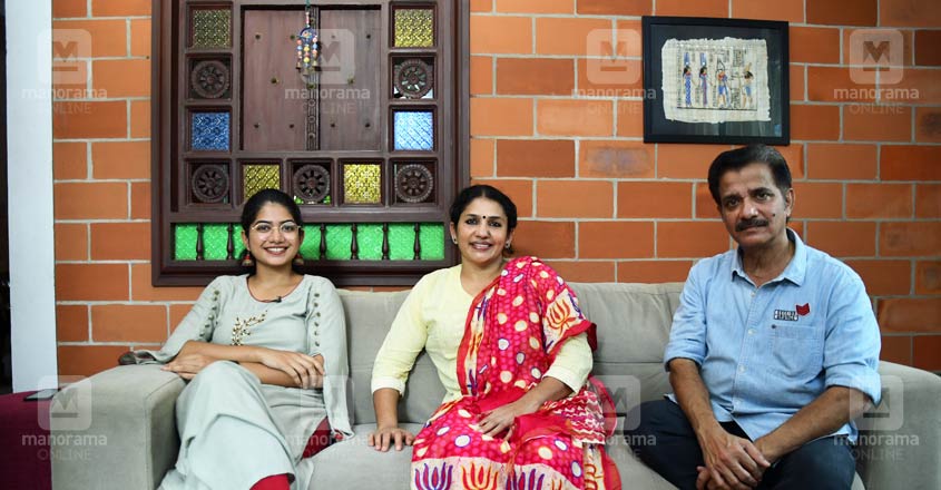 anarkali-marikar-family anarkali-marikar-family